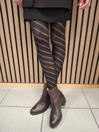 Spiral Tights – Modern Elegance with a Sustainable Spin Design NPAXW7